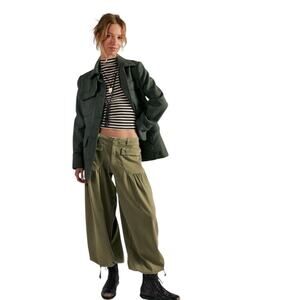 FREE PEOPLE WE THE FREE LOTUS JEANS IN ARMY GREEN SIZE 27 NWT